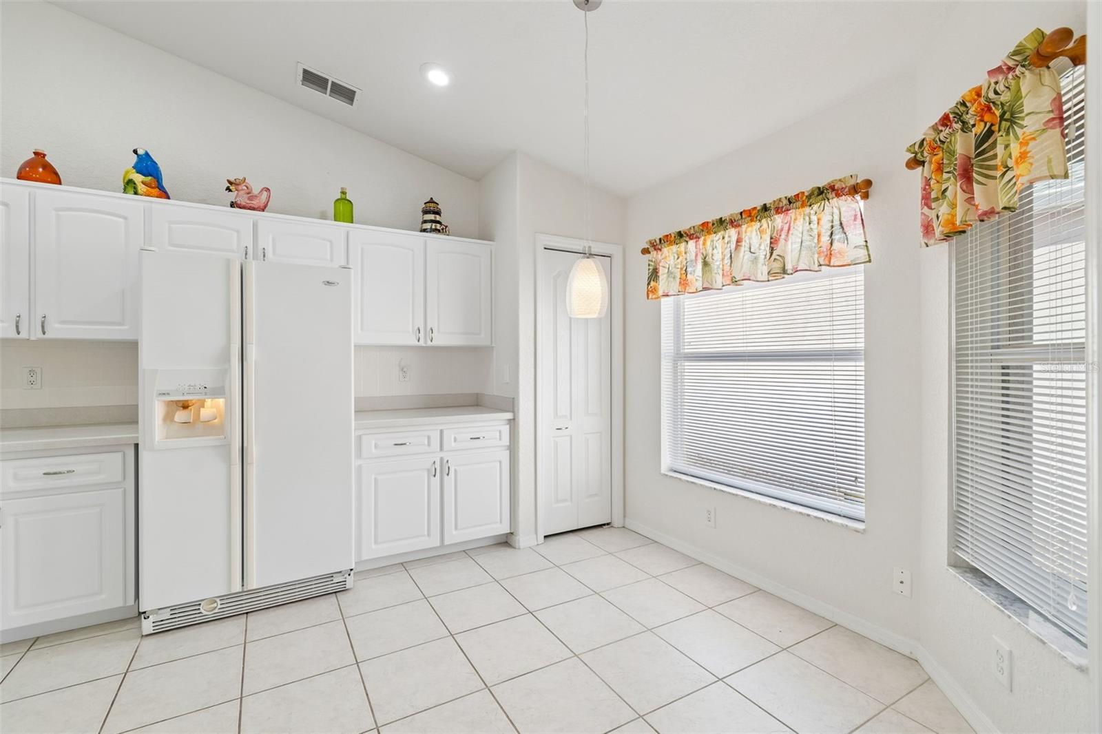 Image 28 of 57 For 284 Royal Palm Way