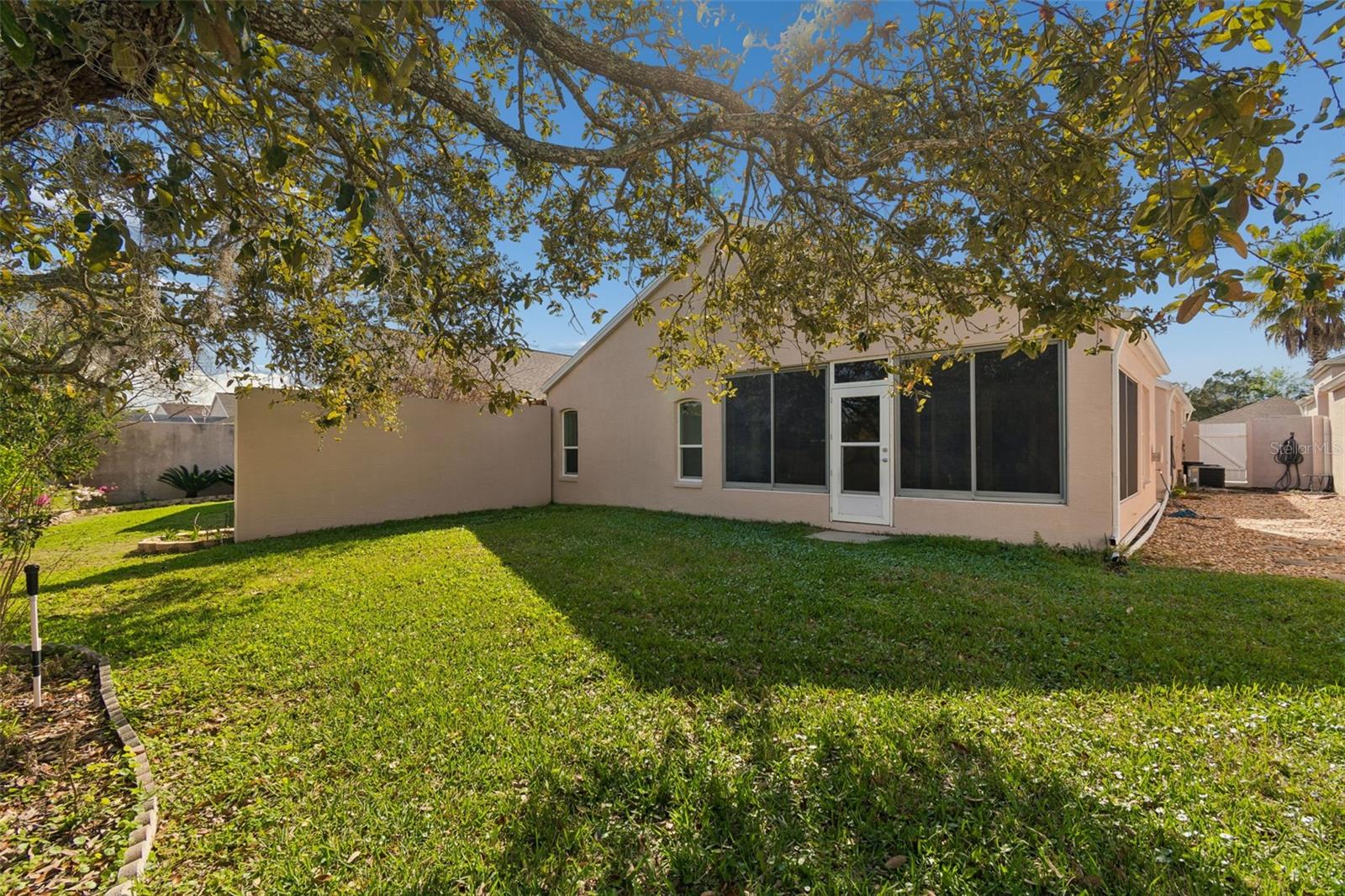 Image 46 of 57 For 284 Royal Palm Way