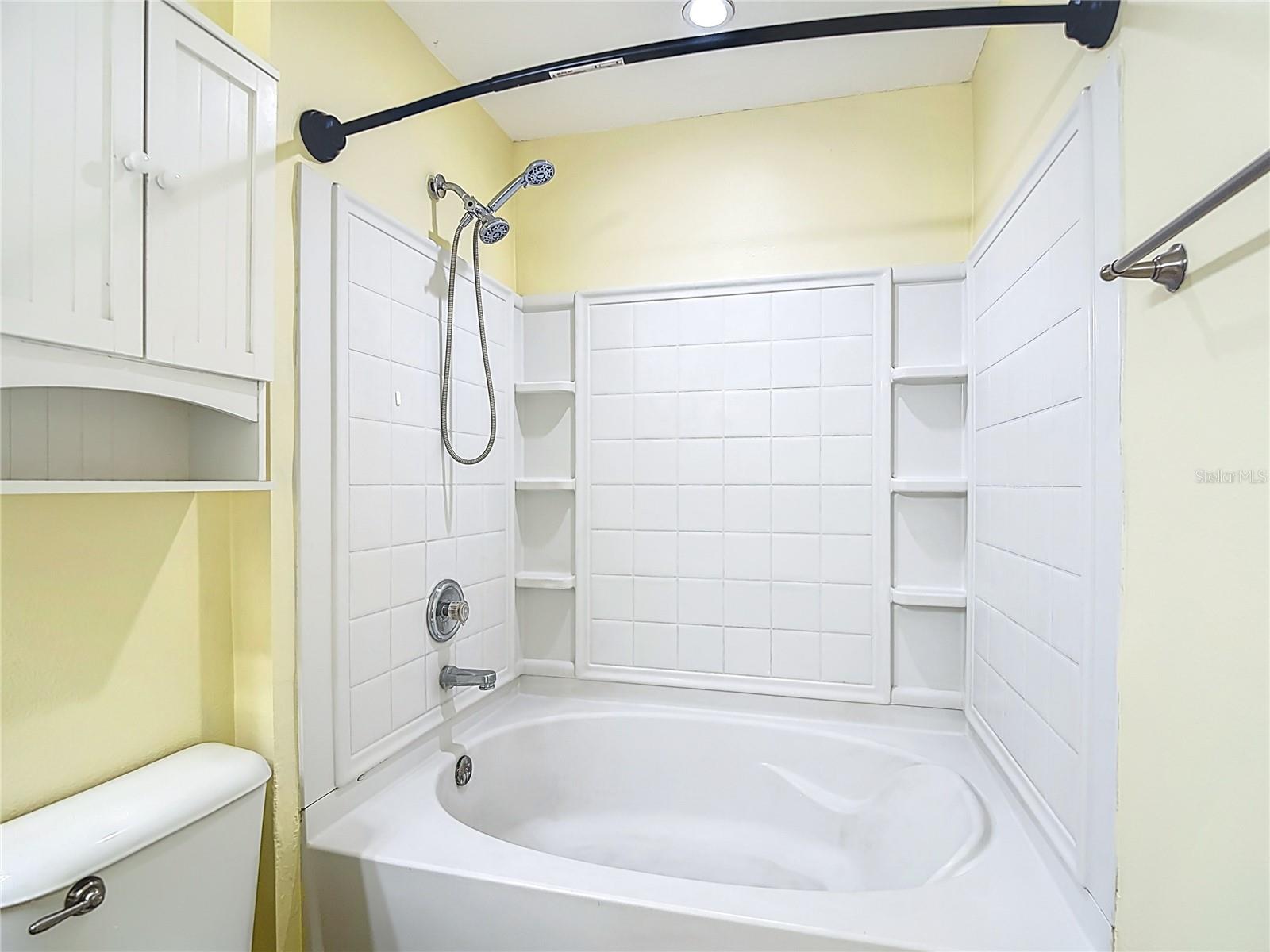 Image 18 of 73 For 14034 Noble Park Drive