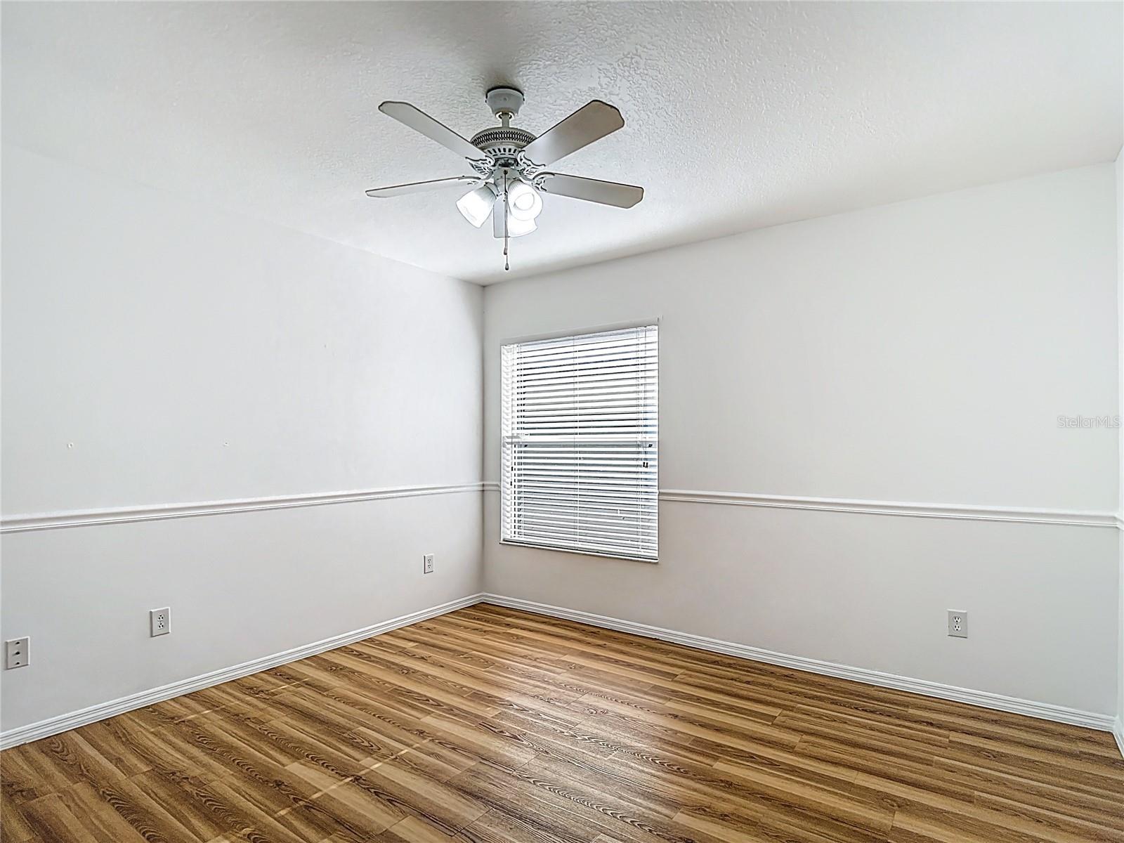 Image 23 of 73 For 14034 Noble Park Drive