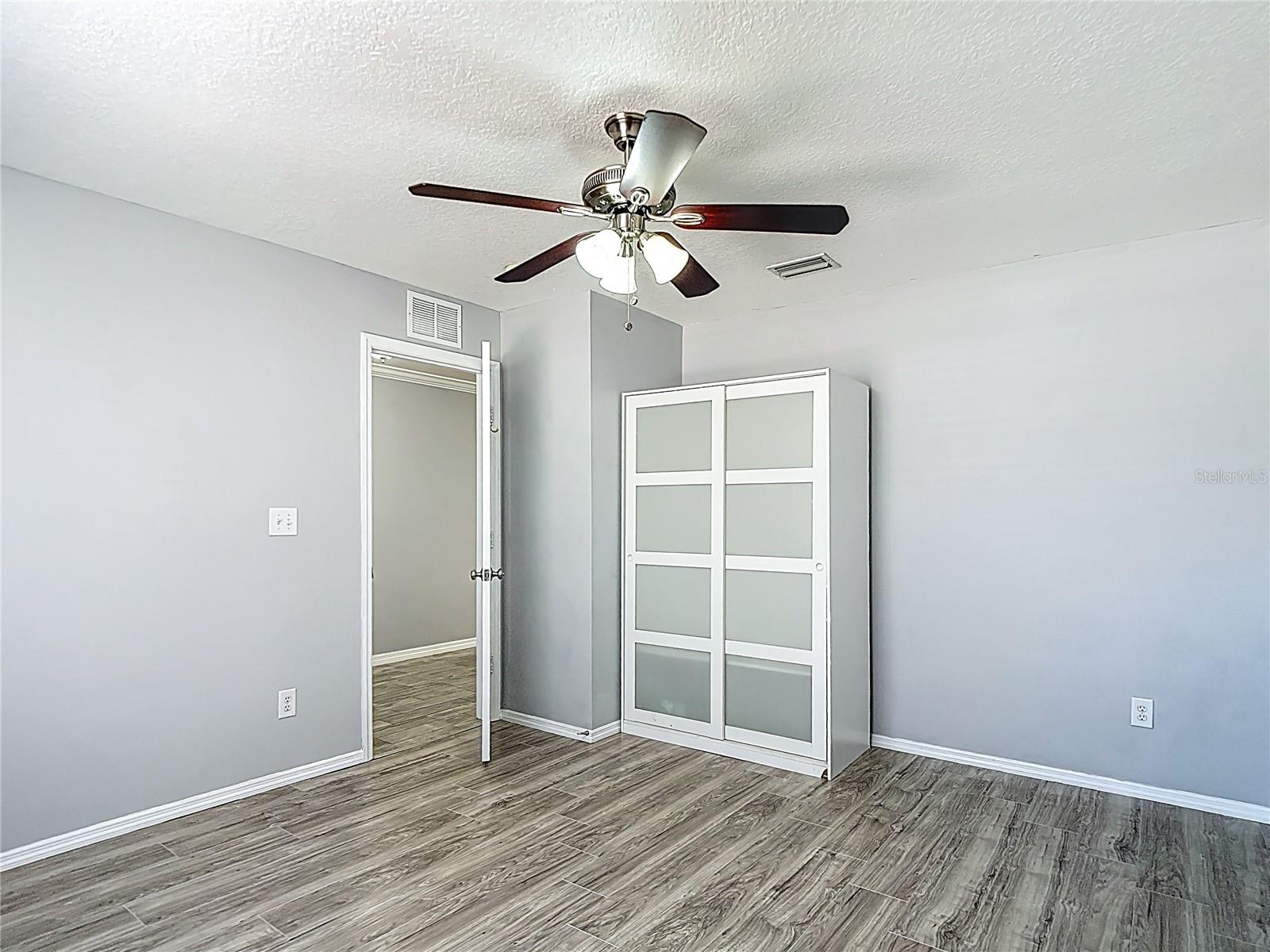 Image 48 of 73 For 14034 Noble Park Drive