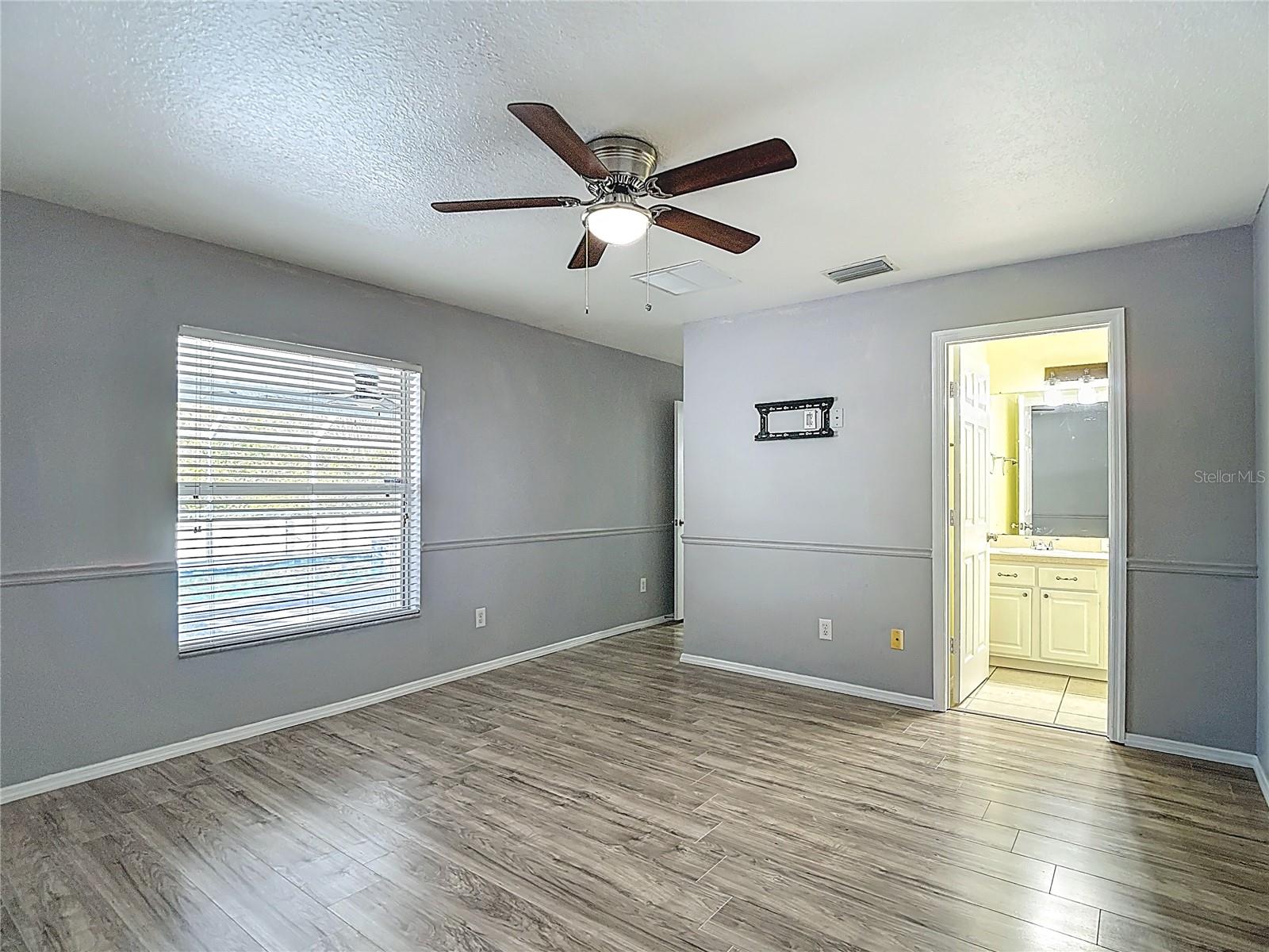 Image 60 of 73 For 14034 Noble Park Drive