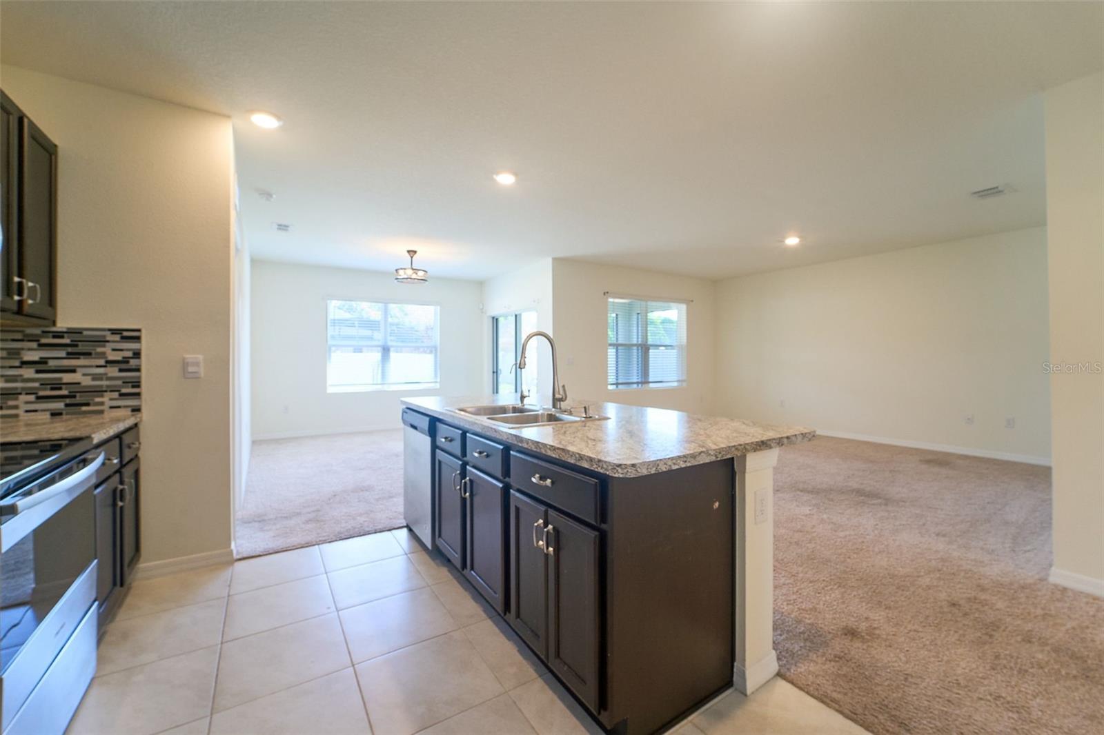 Image 18 of 53 For 167 Auburn Grove Boulevard