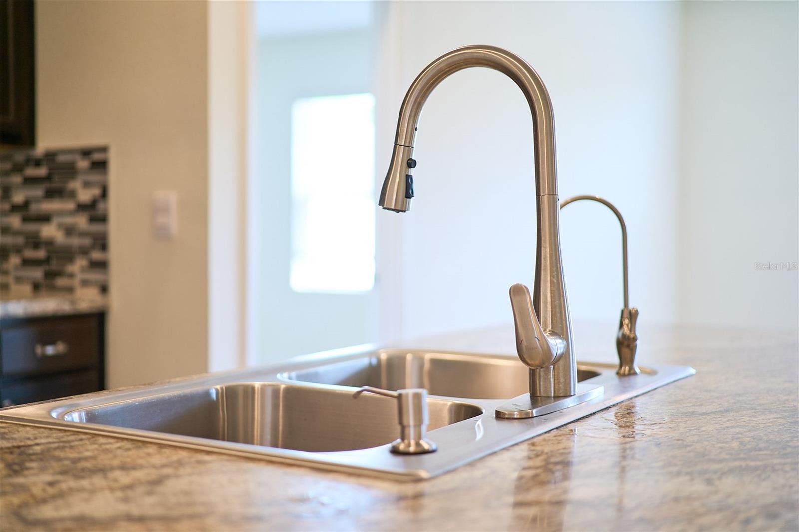 Image 21 of 53 For 167 Auburn Grove Boulevard