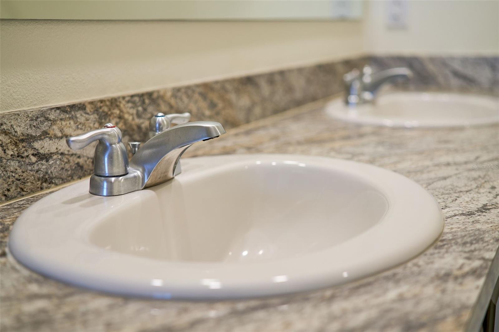 Image 38 of 53 For 167 Auburn Grove Boulevard