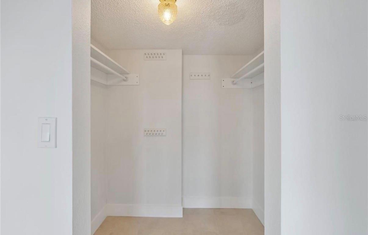 Image 8 of 14 For 719 Pinellas Bayway S 311