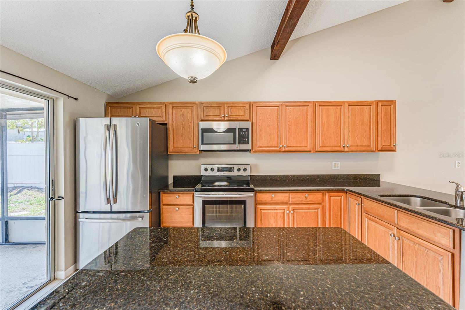 Image 14 of 47 For 16017 Woodpine Drive