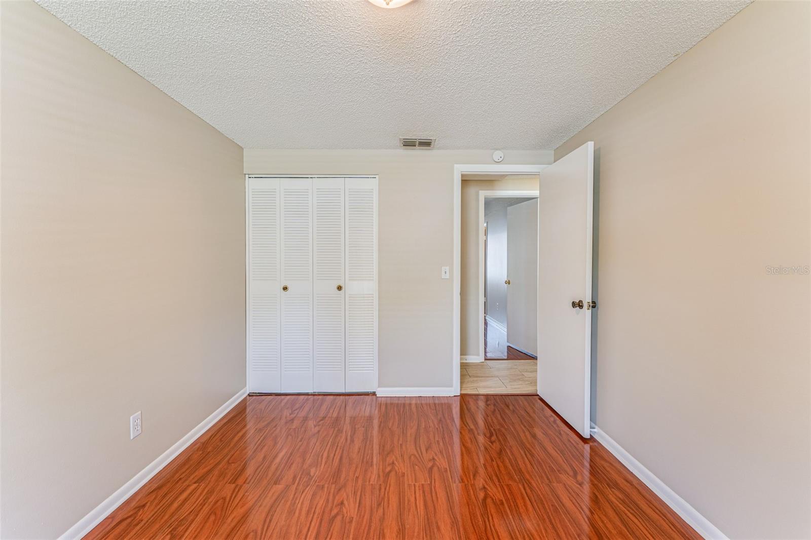 Image 31 of 47 For 16017 Woodpine Drive