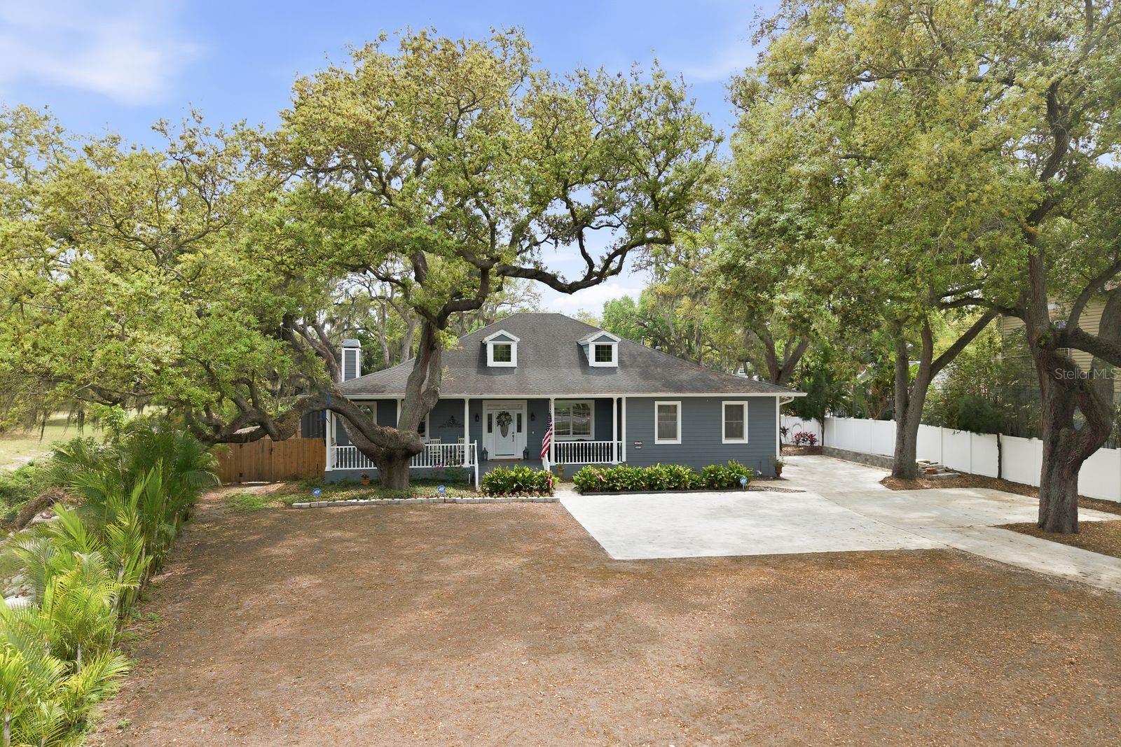 Image 2 of 48 For 2351 Coachman Road