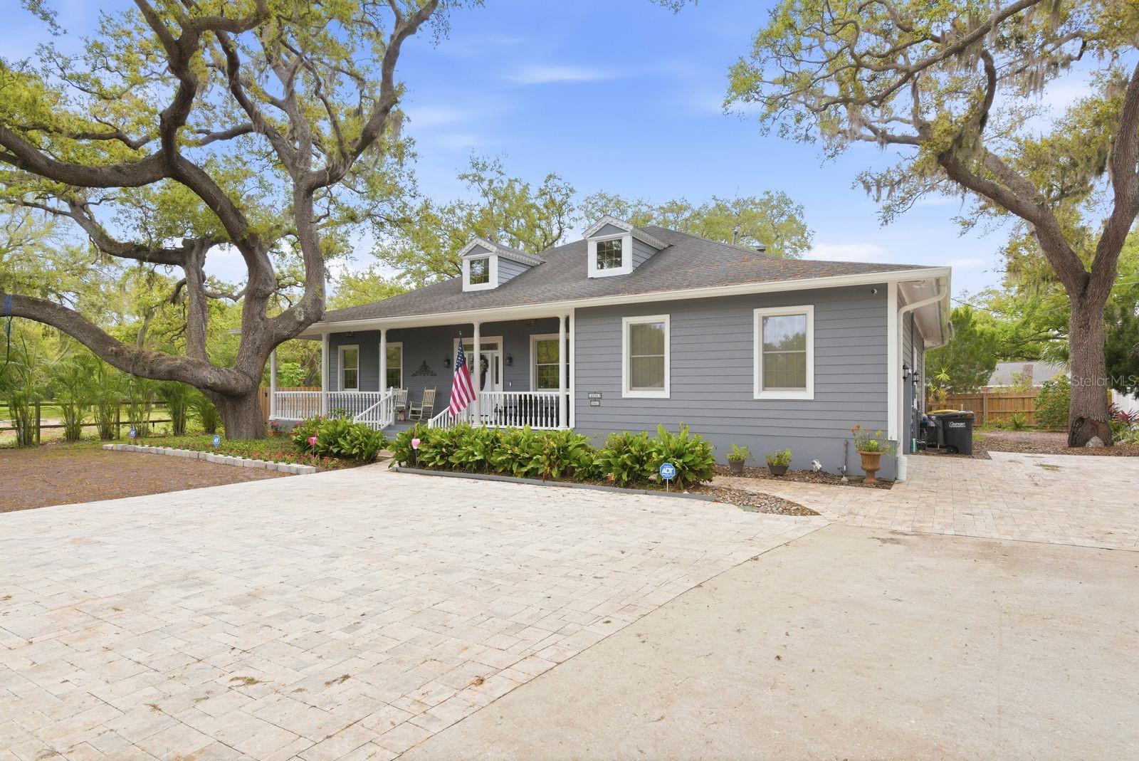 Image 5 of 48 For 2351 Coachman Road