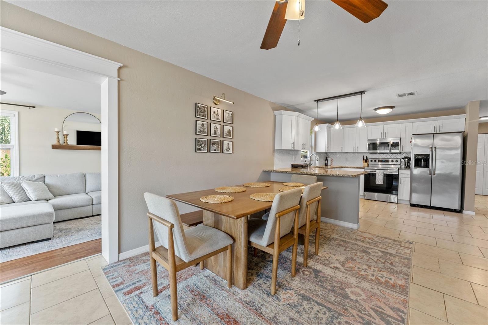 Image 12 of 53 For 251 Davison Avenue Ne