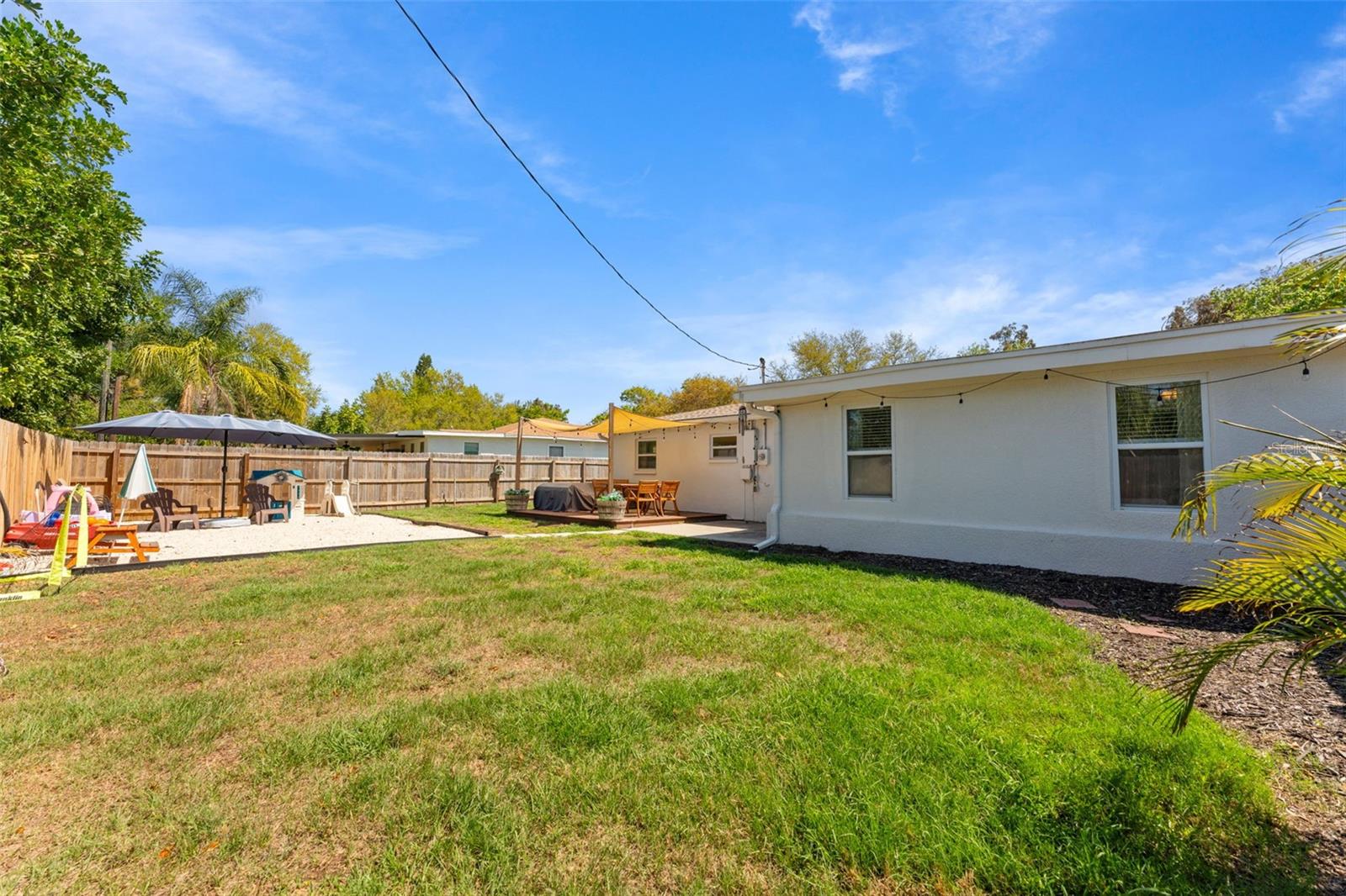 Image 41 of 53 For 251 Davison Avenue Ne