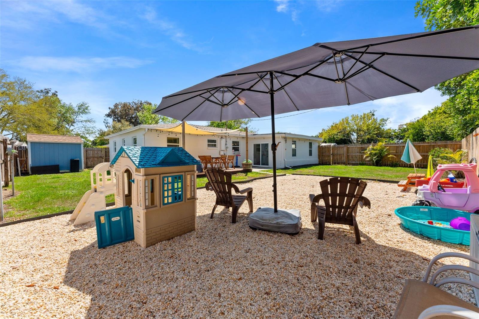 Image 42 of 53 For 251 Davison Avenue Ne