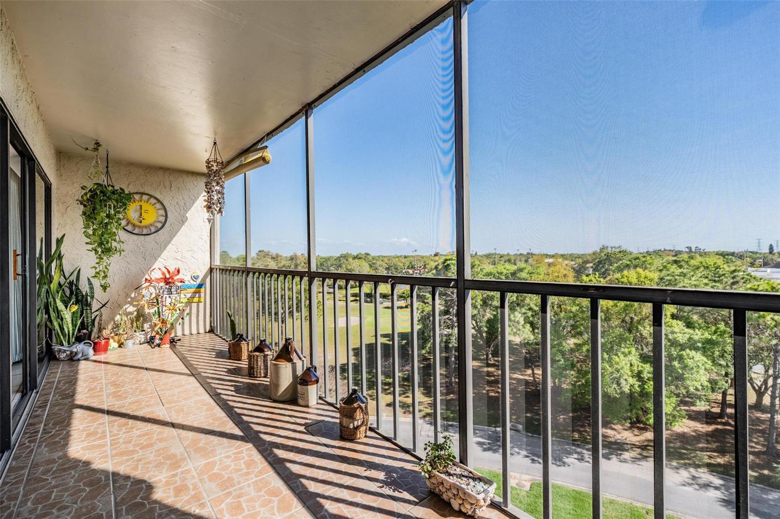 Image 15 of 37 For 2900 Cove Cay Drive 7b