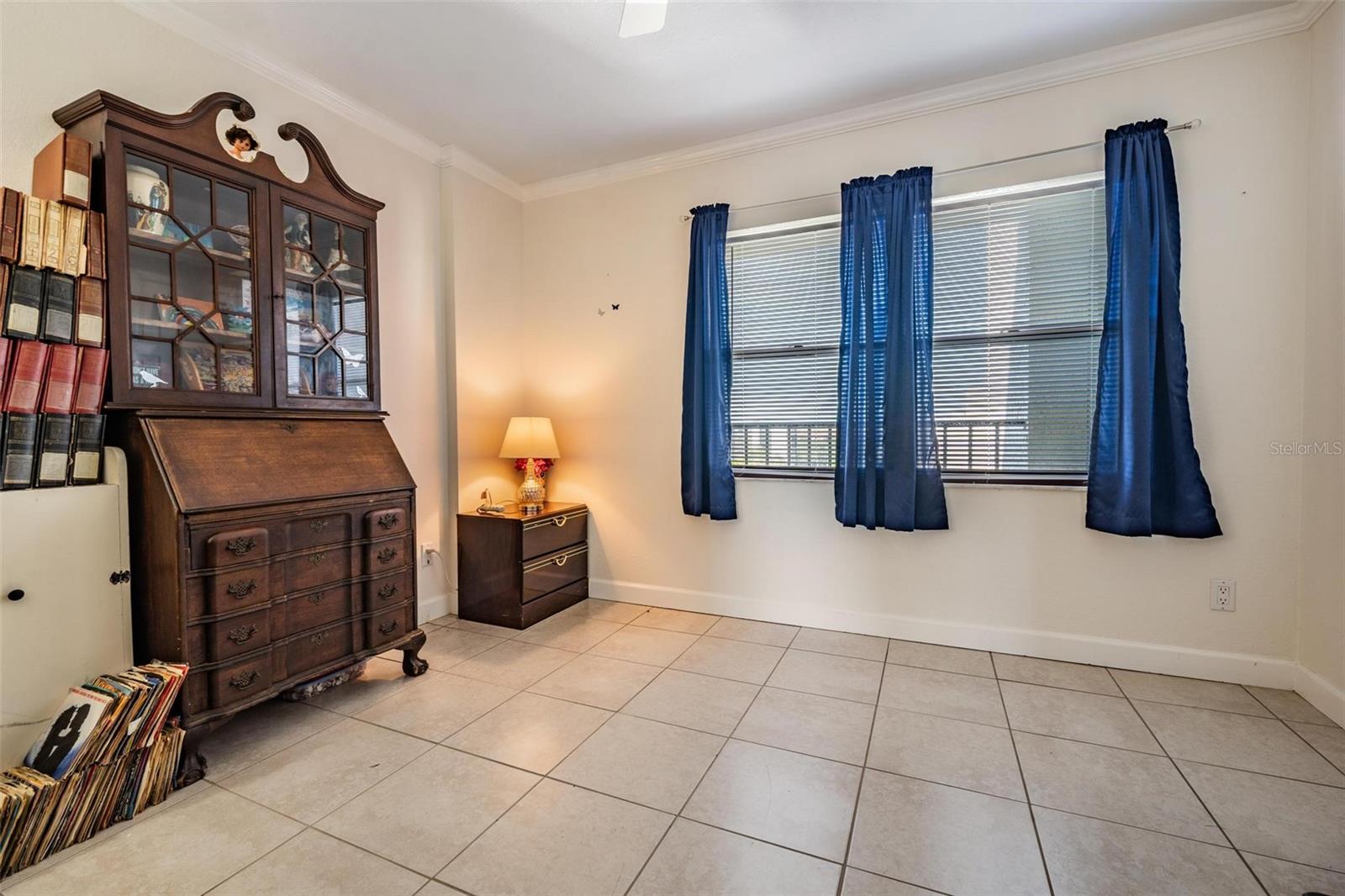 Image 19 of 37 For 2900 Cove Cay Drive 7b