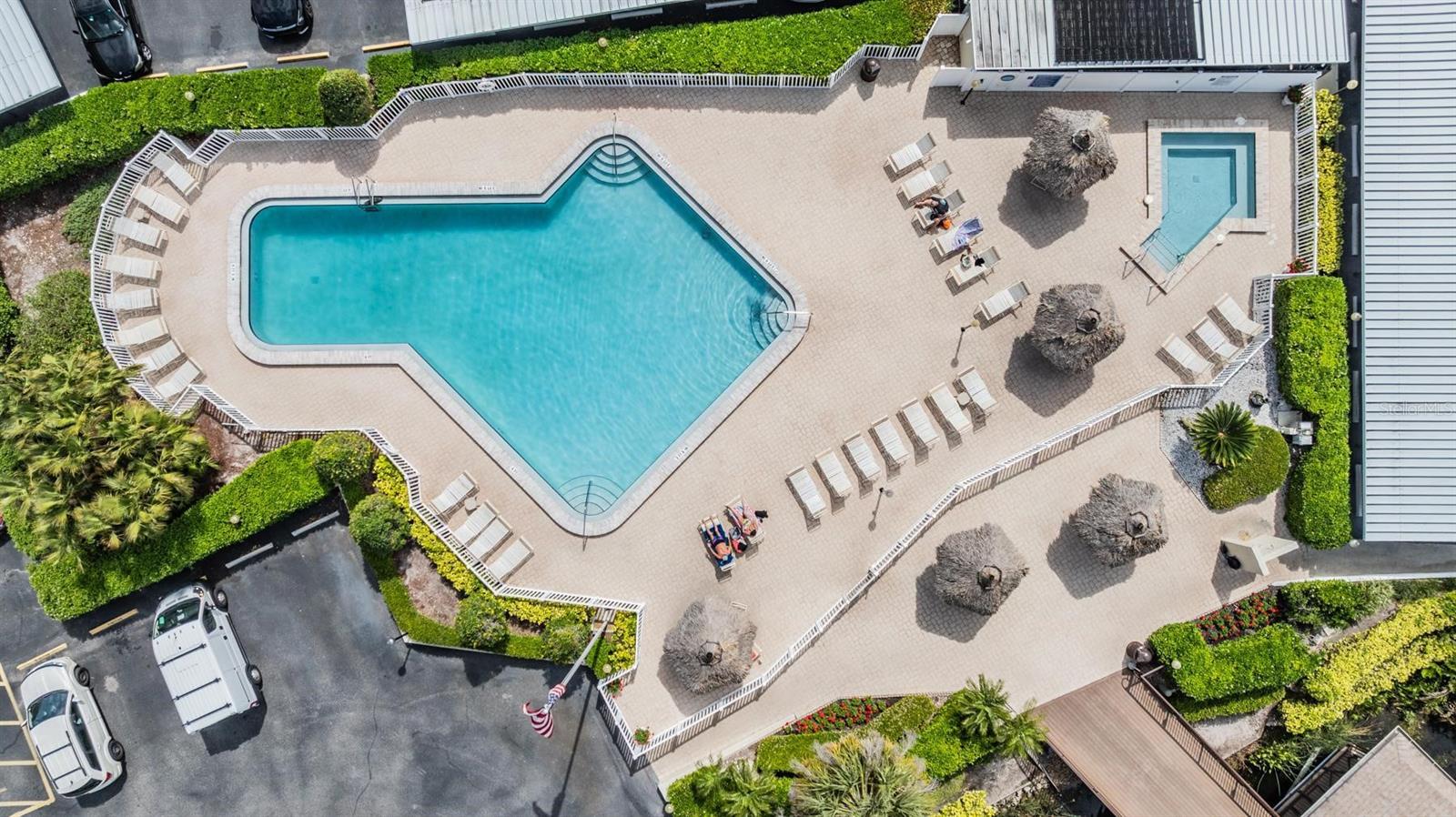 Image 28 of 37 For 2900 Cove Cay Drive 7b