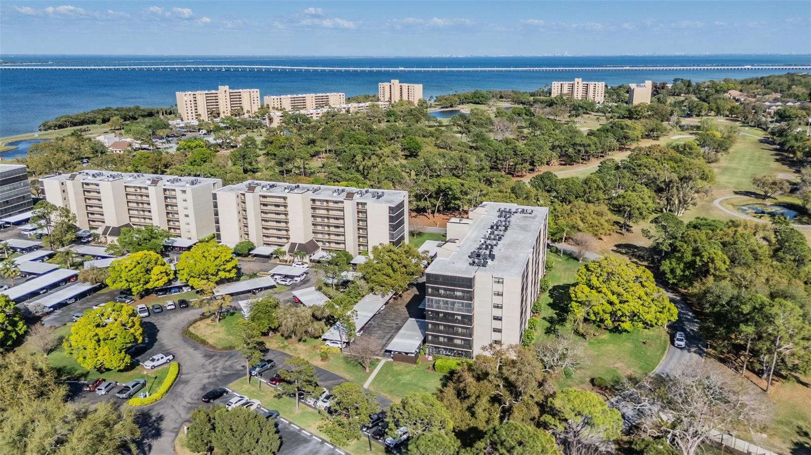 Image 32 of 37 For 2900 Cove Cay Drive 7b