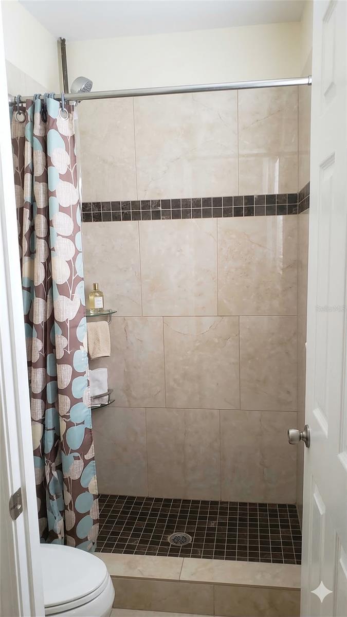 Image 13 of 15 For 6056 Kaley Drive