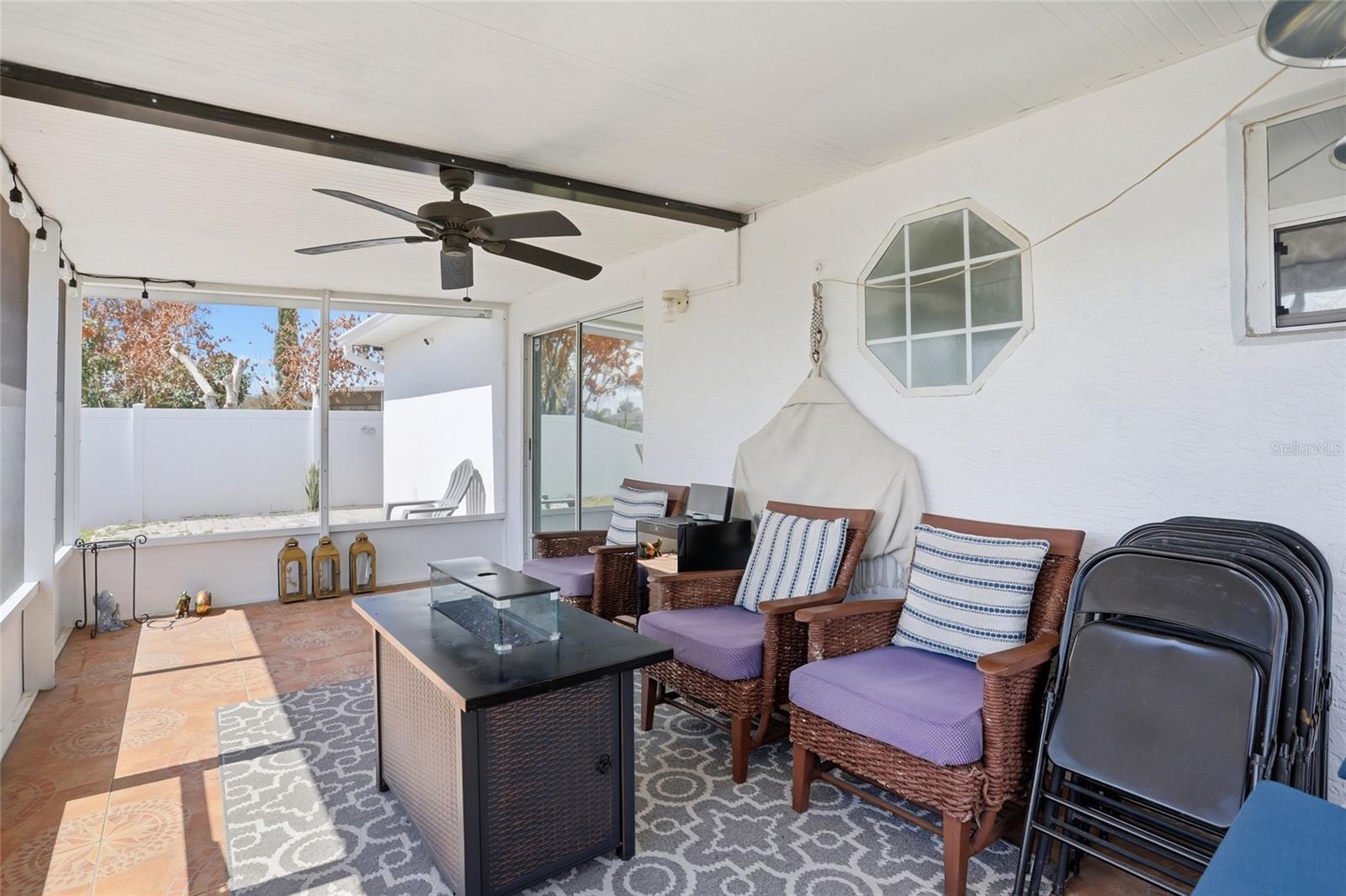 Image 32 of 37 For 10608 Laxton Street