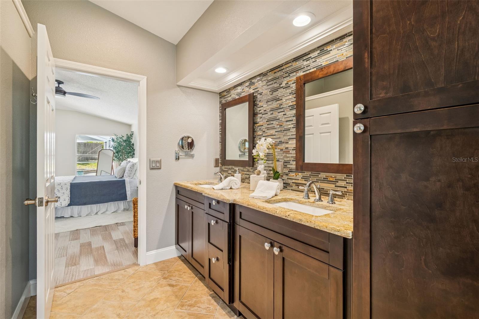 Image 25 of 95 For 160 Sage Circle