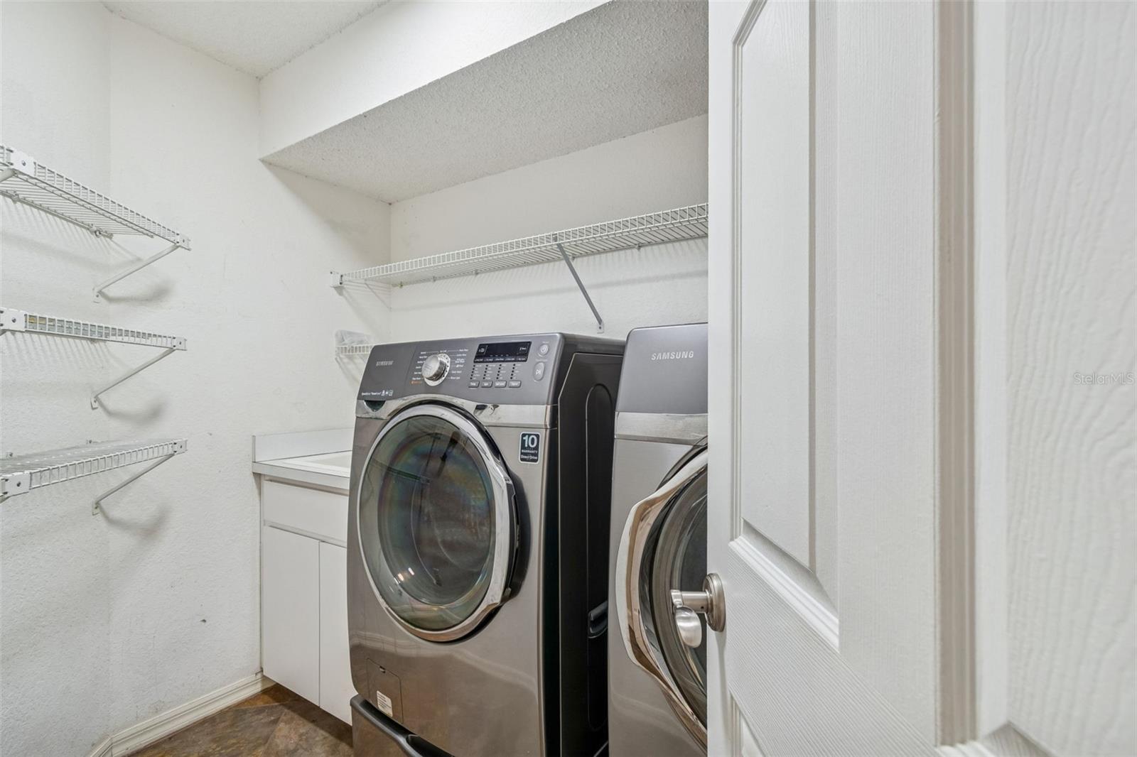 Image 84 of 95 For 160 Sage Circle