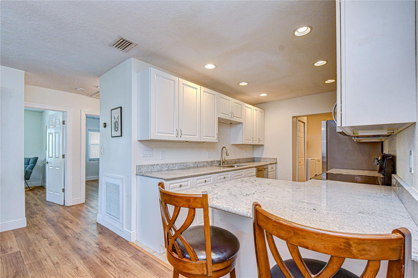 Image 10 of 25 For 4712 Tambay Avenue