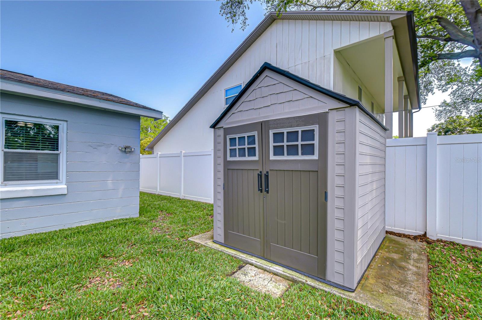 Image 22 of 25 For 4712 Tambay Avenue