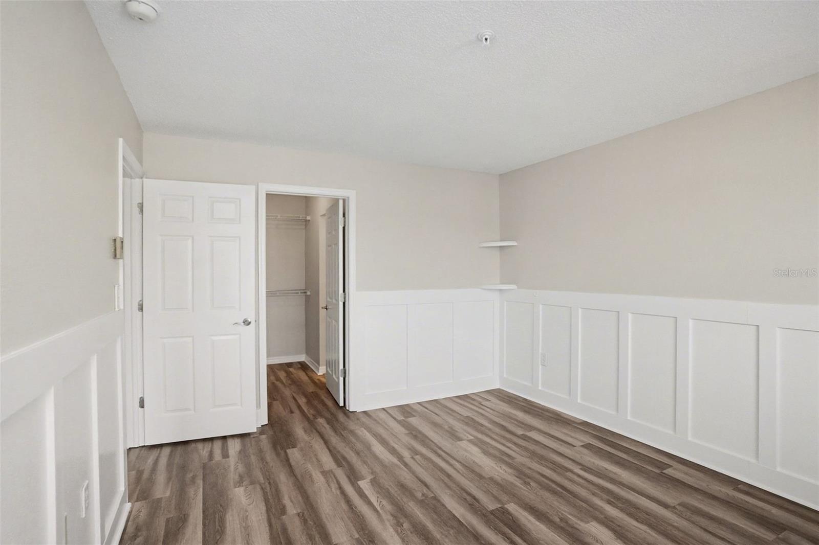 Image 13 of 28 For 406 Cedar Avenue 505