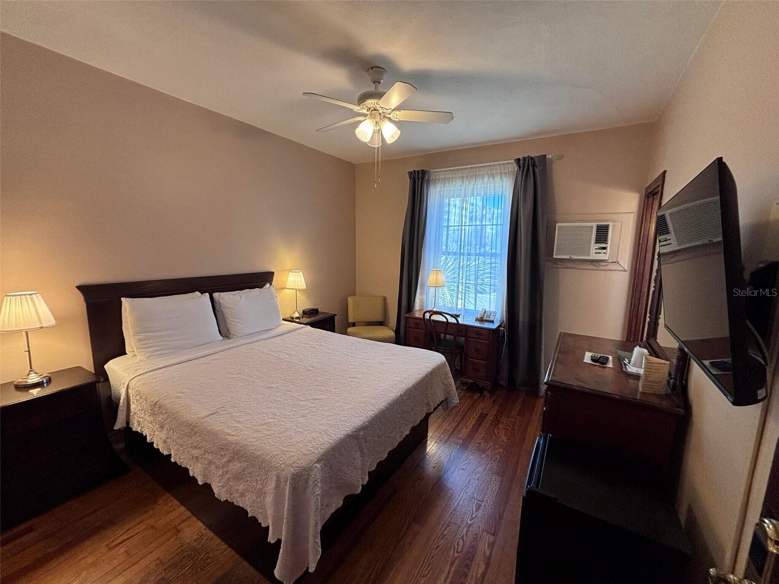 Listing photo id 12 for Address Not Provided