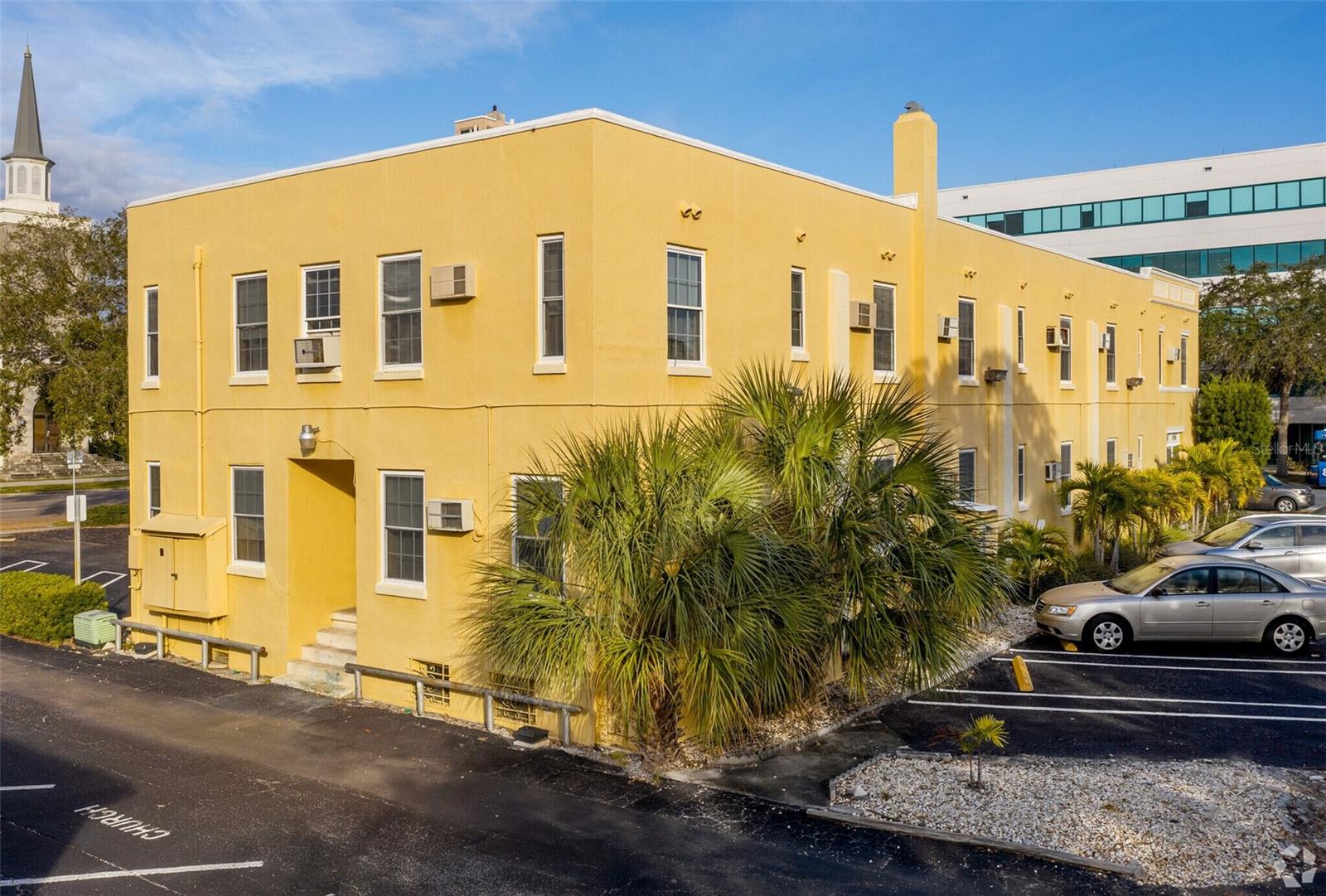 Listing photo id 14 for Address Not Provided