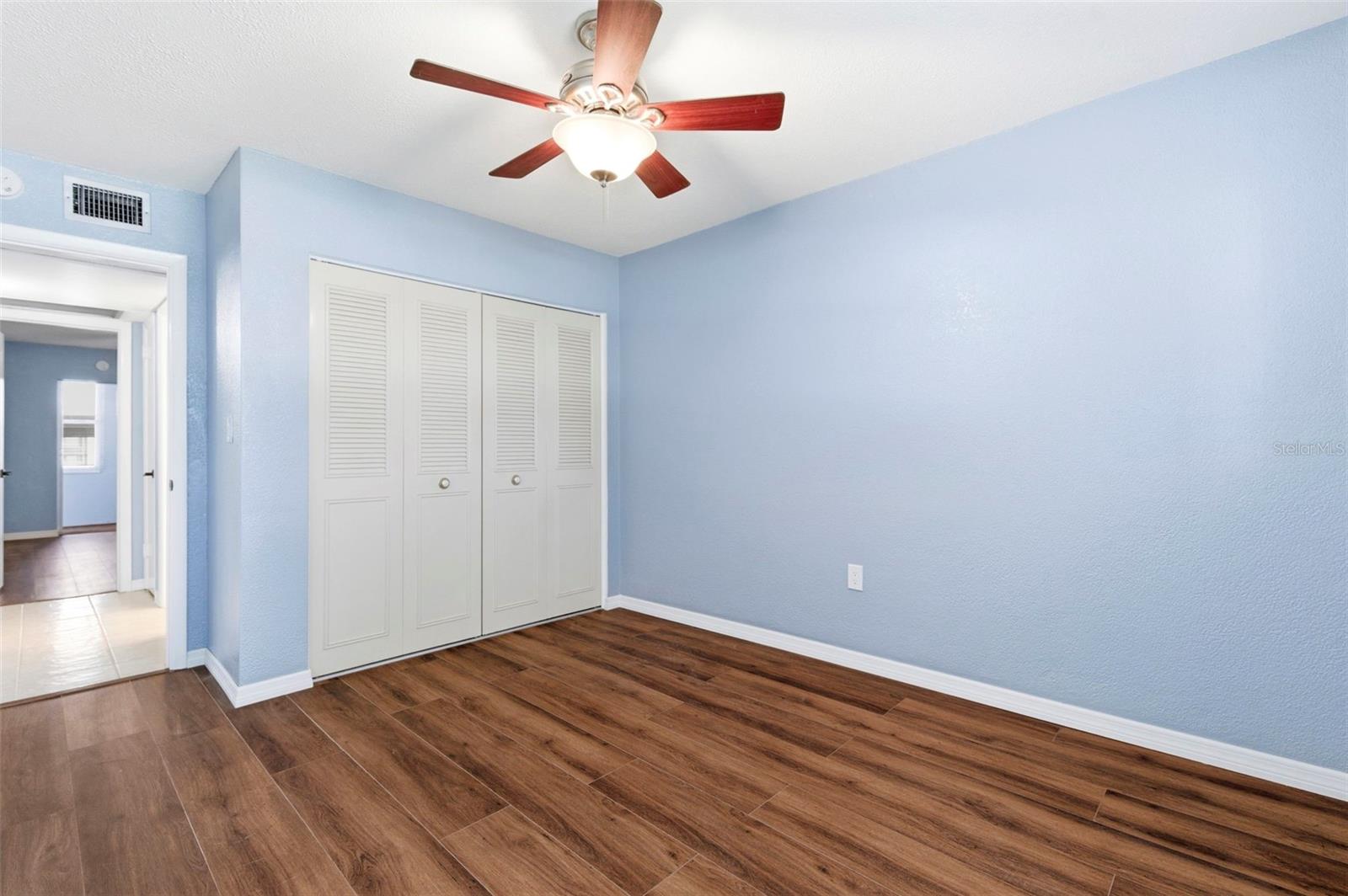 Image 27 of 44 For 5155 9th Avenue N 104