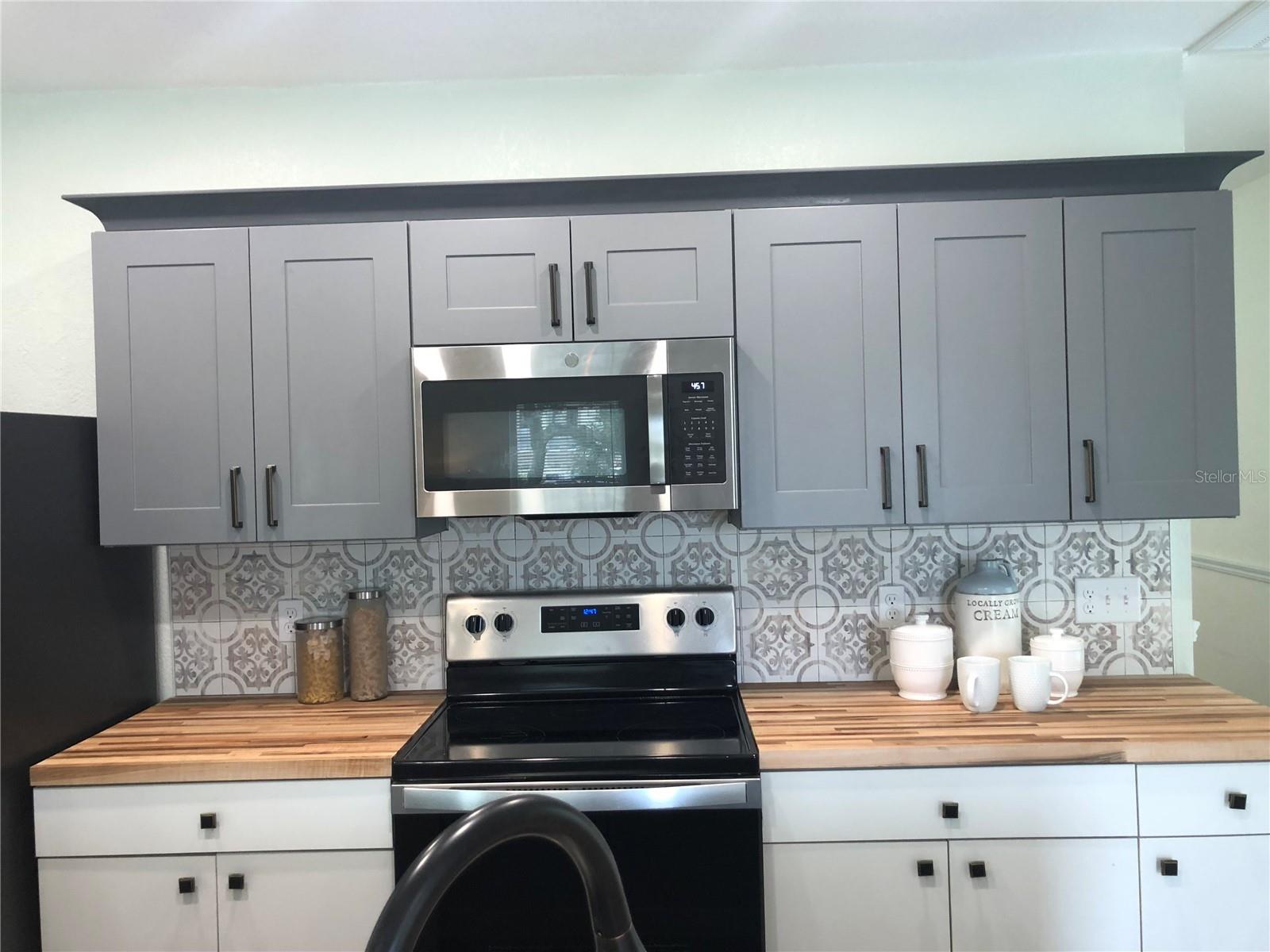 Image 5 of 21 For 1321 North B Street