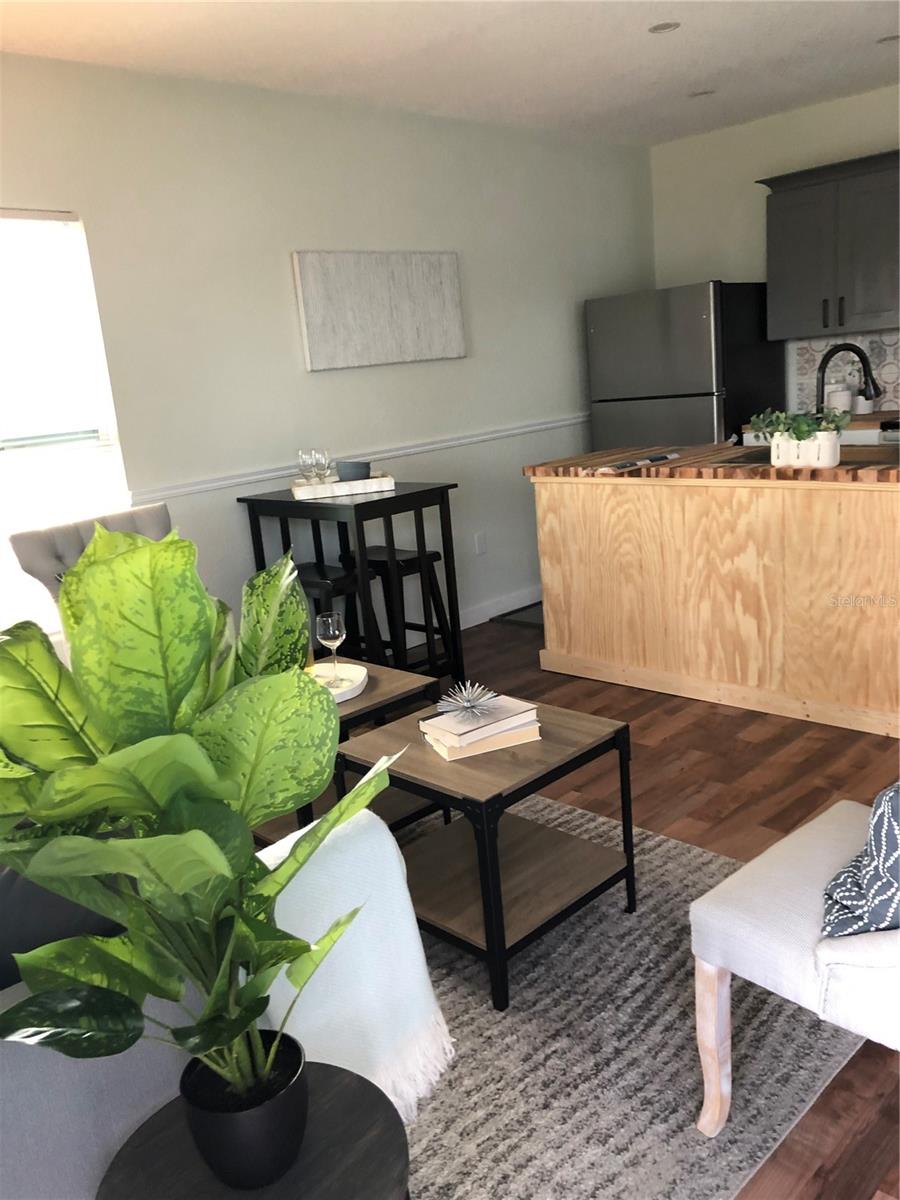 Image 9 of 21 For 1321 North B Street