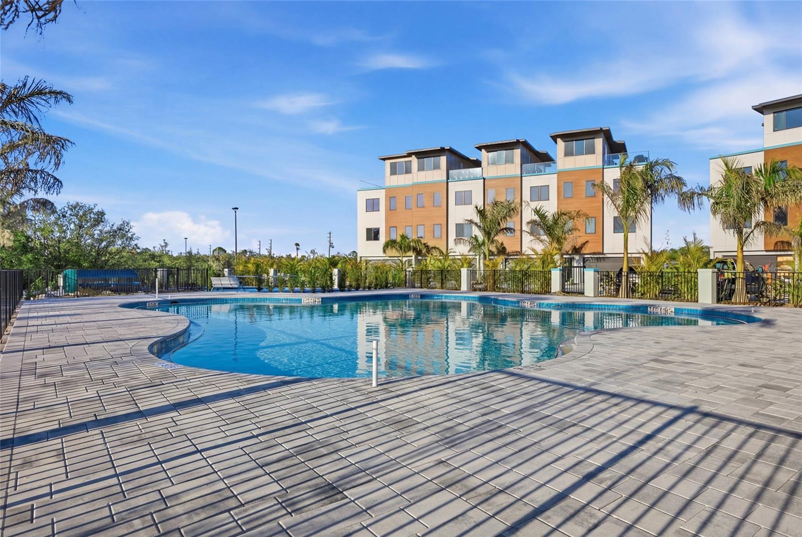 Listing photo id 26 for 5968 Aqua Reserve Boulevard