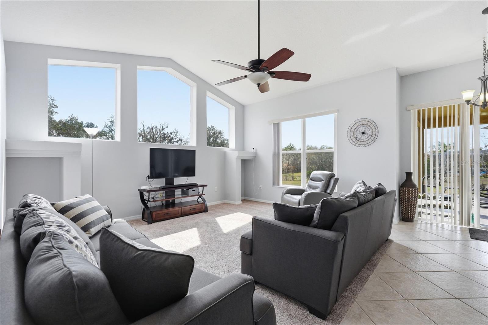 Image 22 of 55 For 12329 Creek Edge Drive