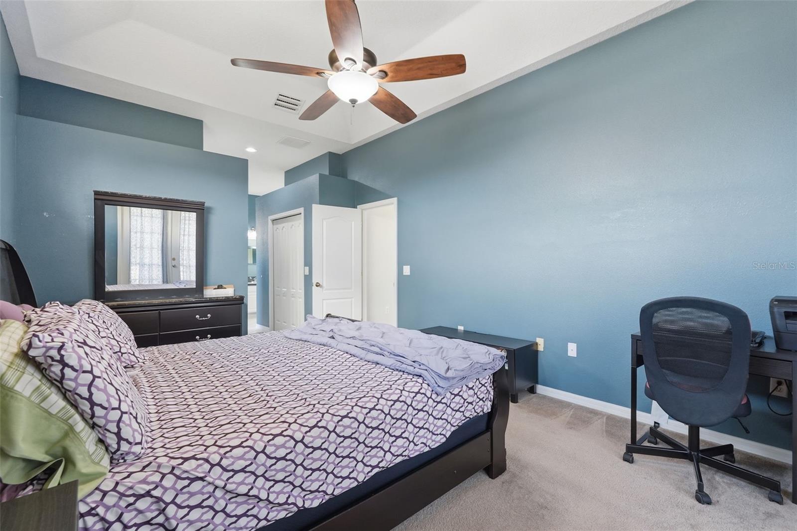 Image 27 of 55 For 12329 Creek Edge Drive