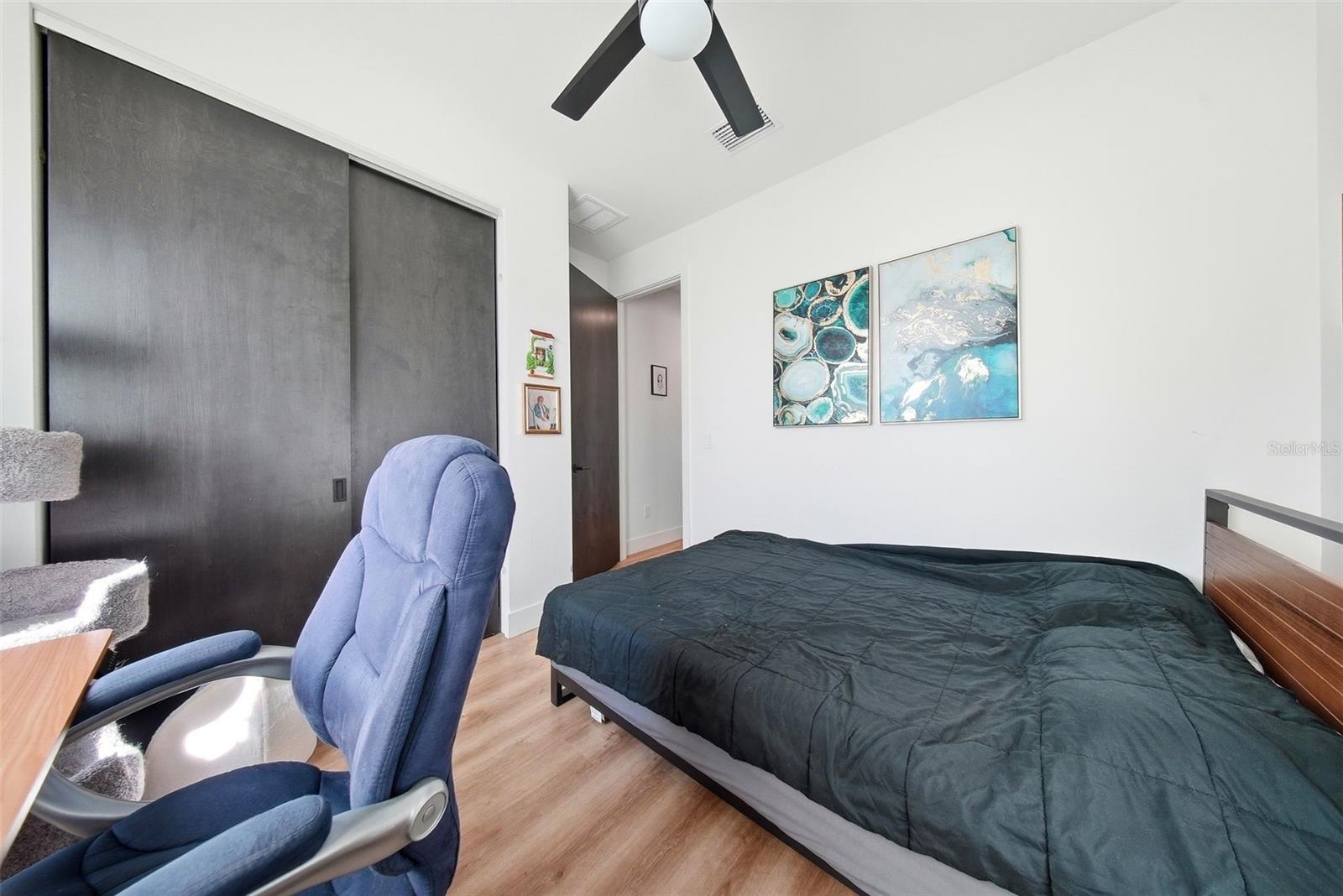 Image 30 of 50 For 532 31st Street S