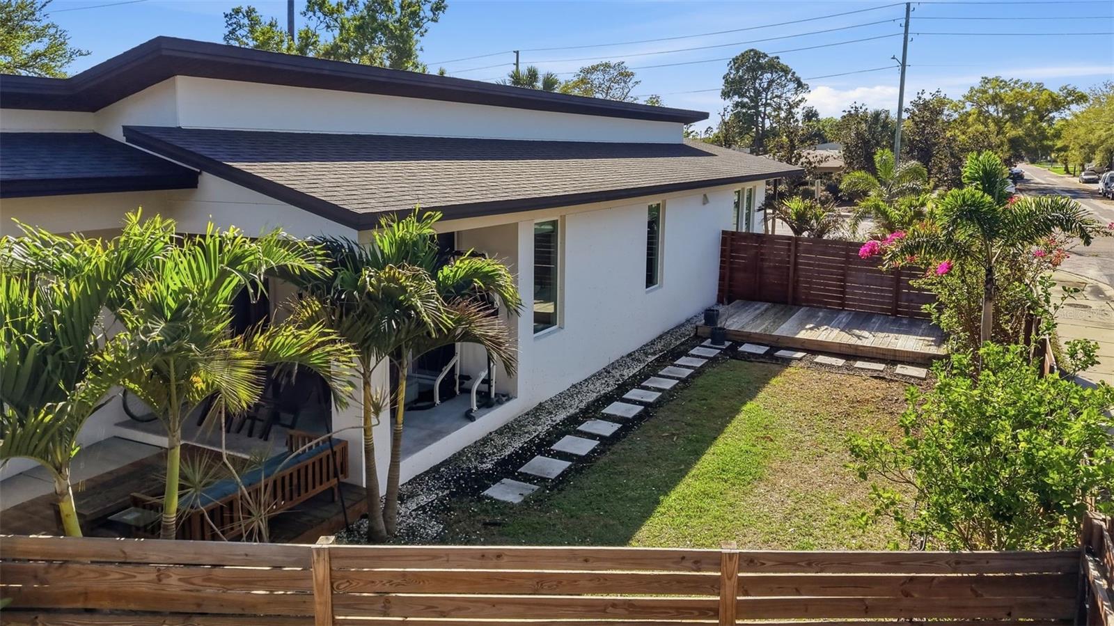 Image 9 of 50 For 532 31st Street S