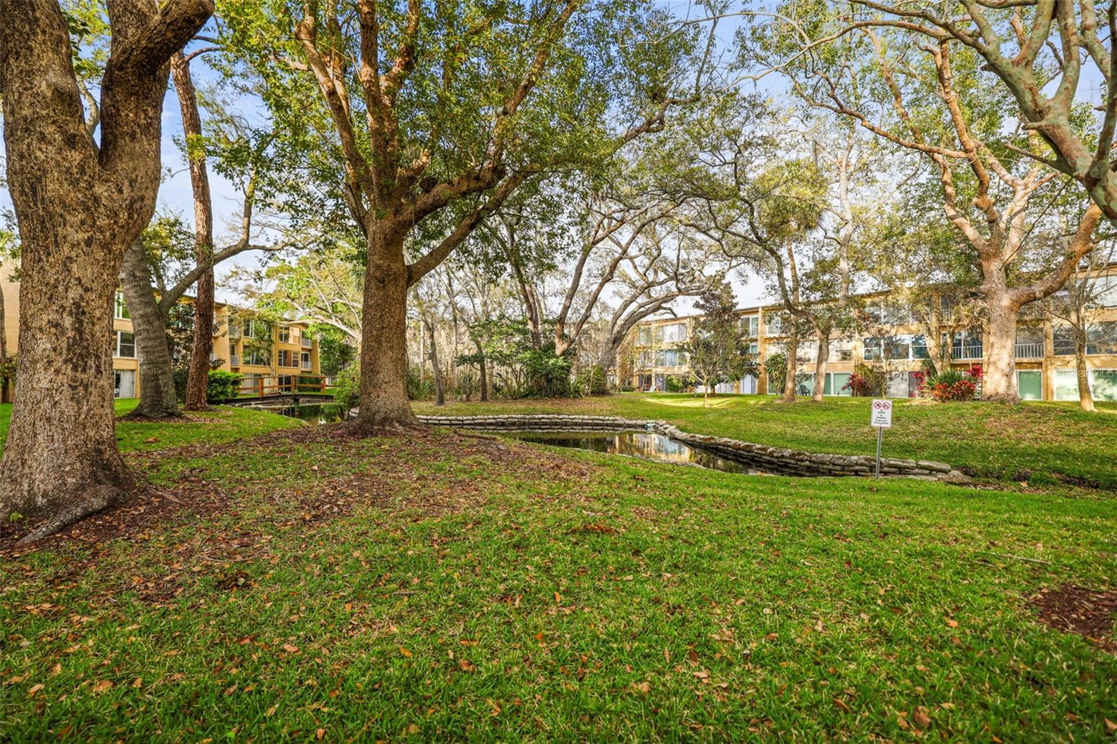 Image 25 of 37 For 225 Country Club Drive D237