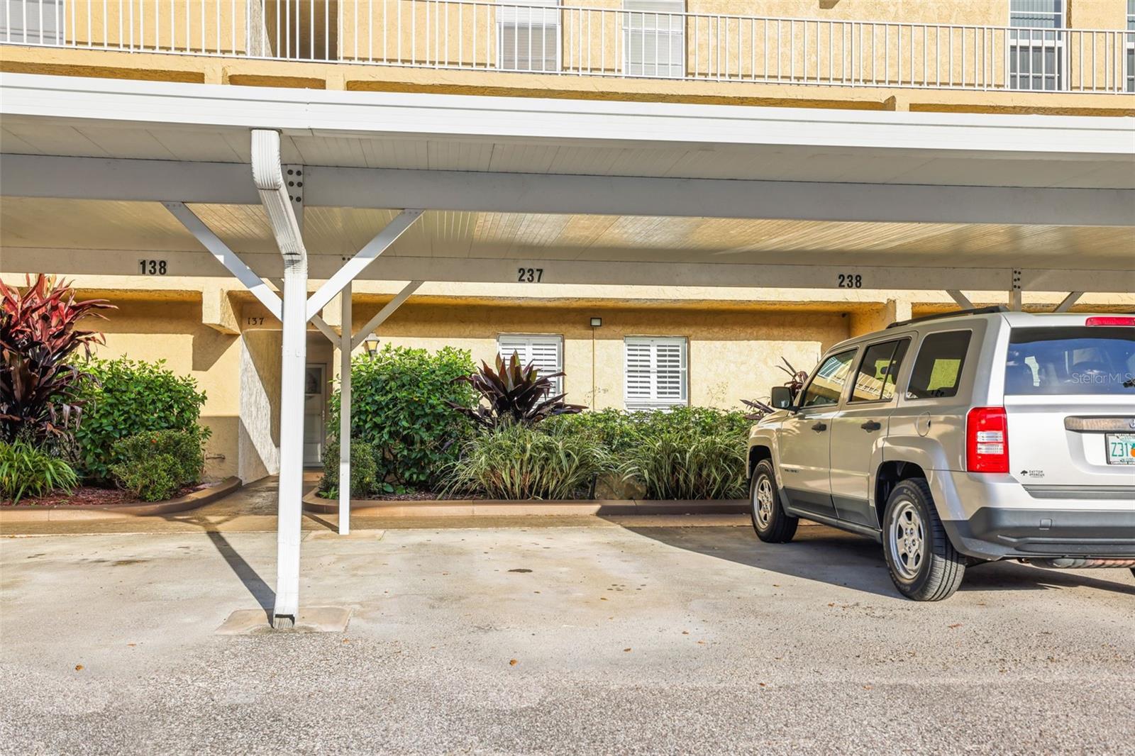 Image 34 of 37 For 225 Country Club Drive D237