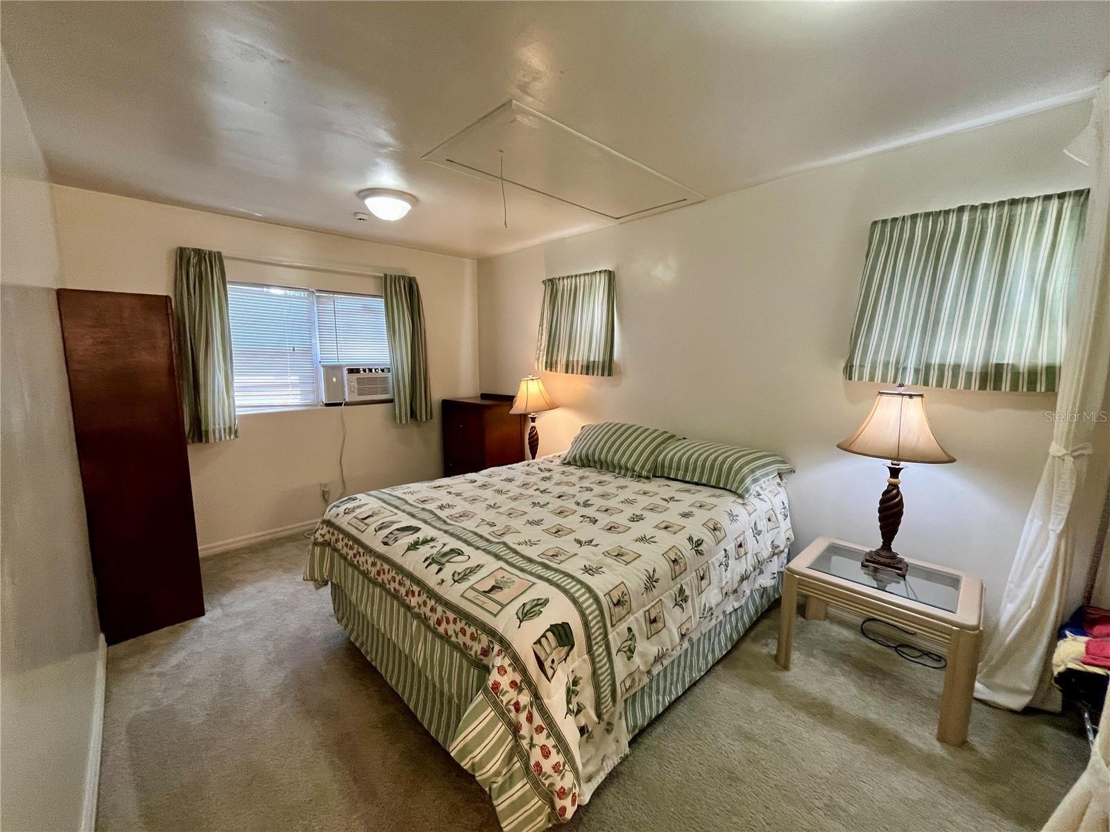 Image 11 of 16 For 108 Comanche Avenue