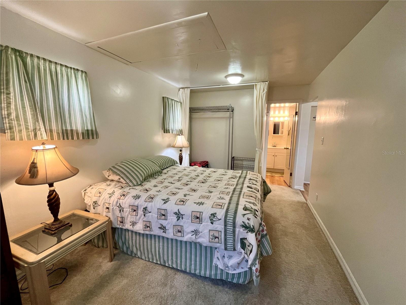 Image 12 of 16 For 108 Comanche Avenue