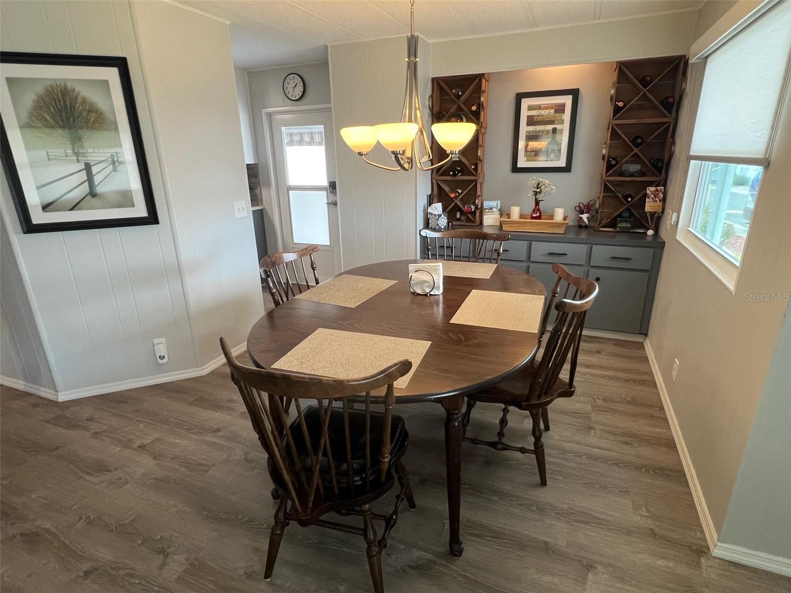 Image 11 of 35 For 471 Needle Palm Street