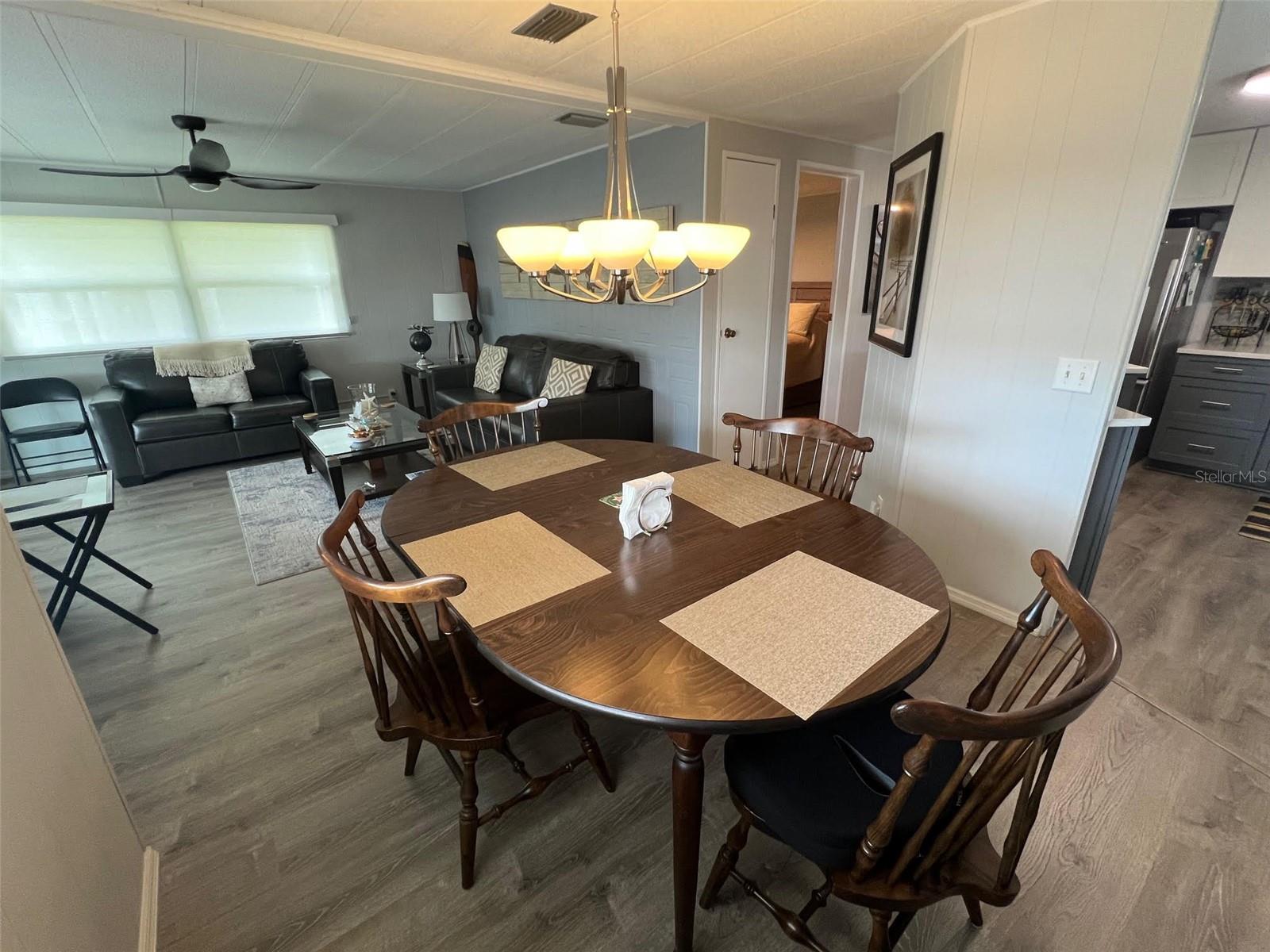 Image 13 of 35 For 471 Needle Palm Street