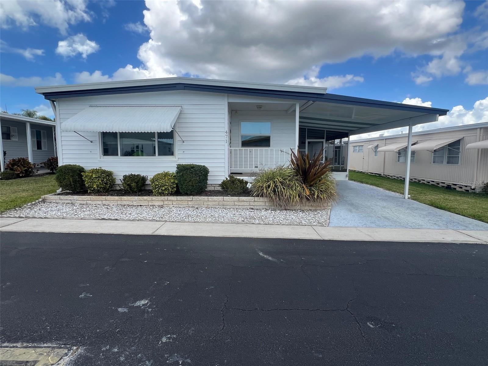 Image 3 of 35 For 471 Needle Palm Street