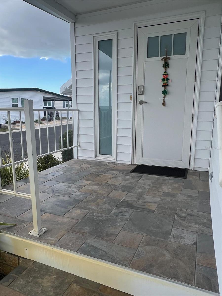 Image 4 of 35 For 471 Needle Palm Street