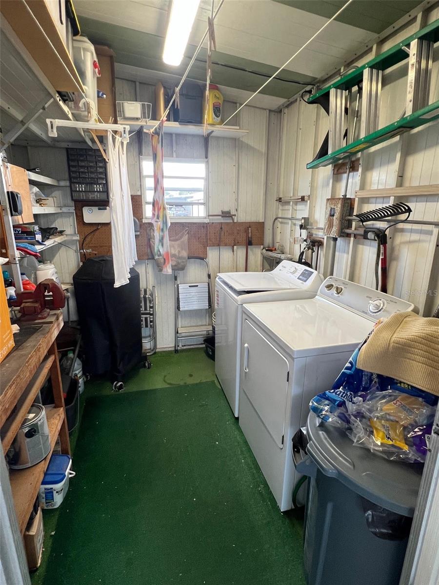 Image 6 of 35 For 471 Needle Palm Street