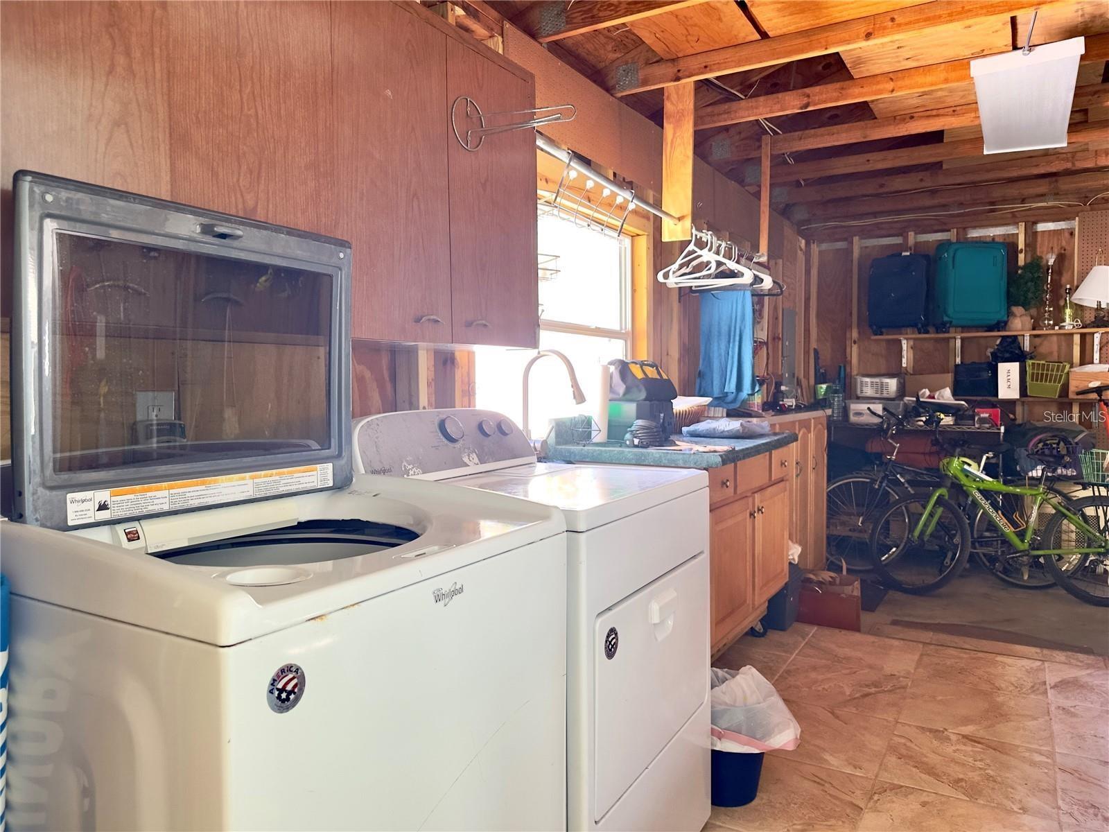 Image 24 of 32 For 1208 Hull Street S