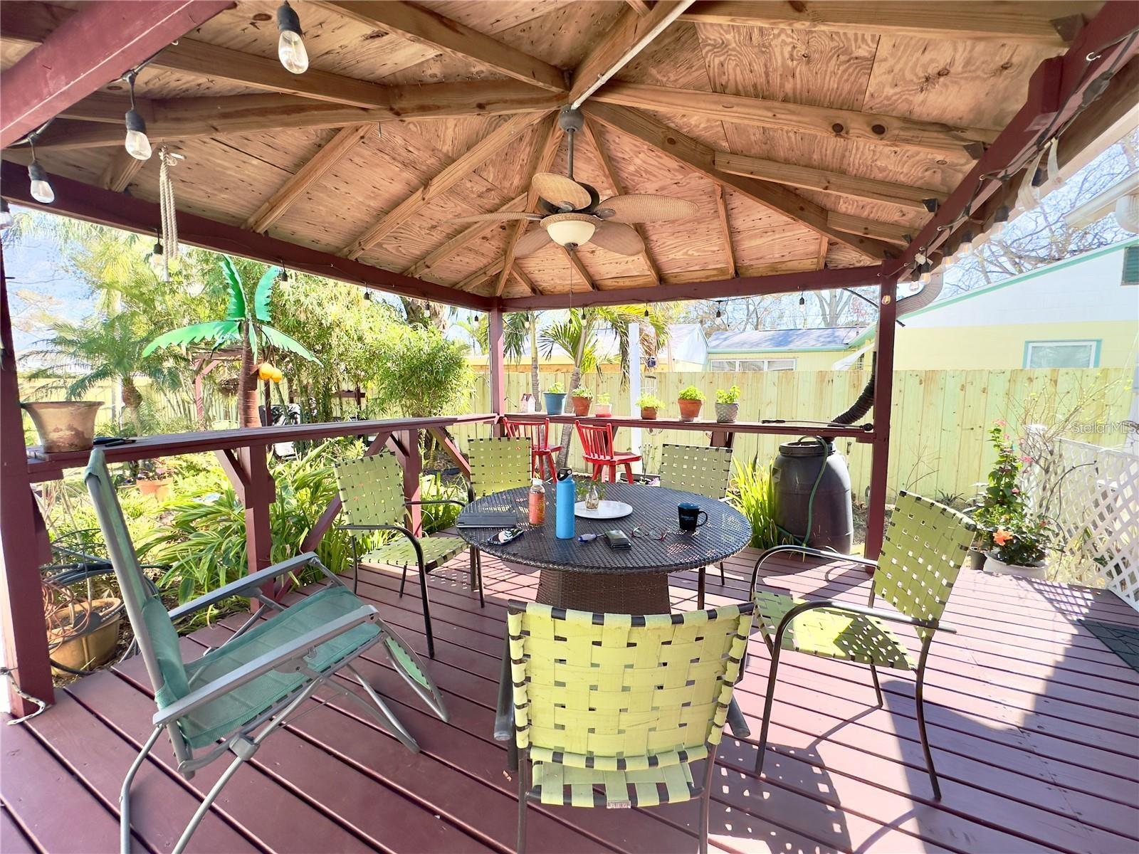 Image 26 of 32 For 1208 Hull Street S