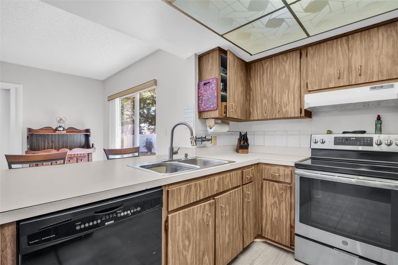 Image 10 of 28 For 2023 Dodge Street